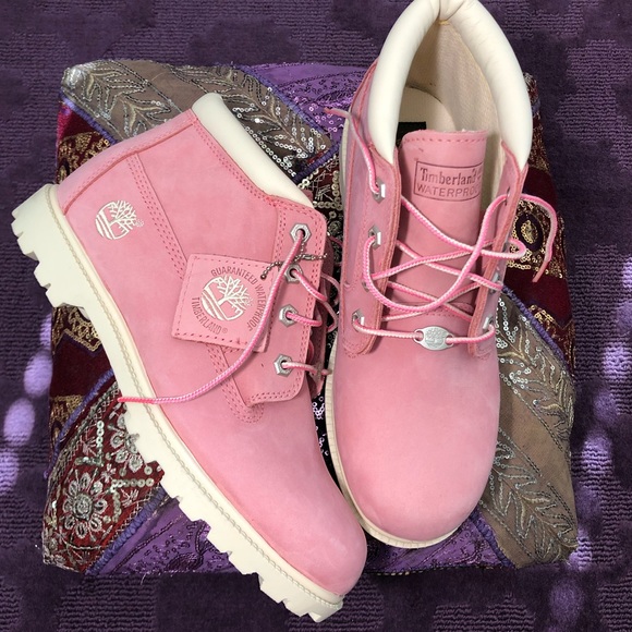 Timberland Shoes - 💲msrp $130 Timberland Nellie Chukka Boots 9.5m
